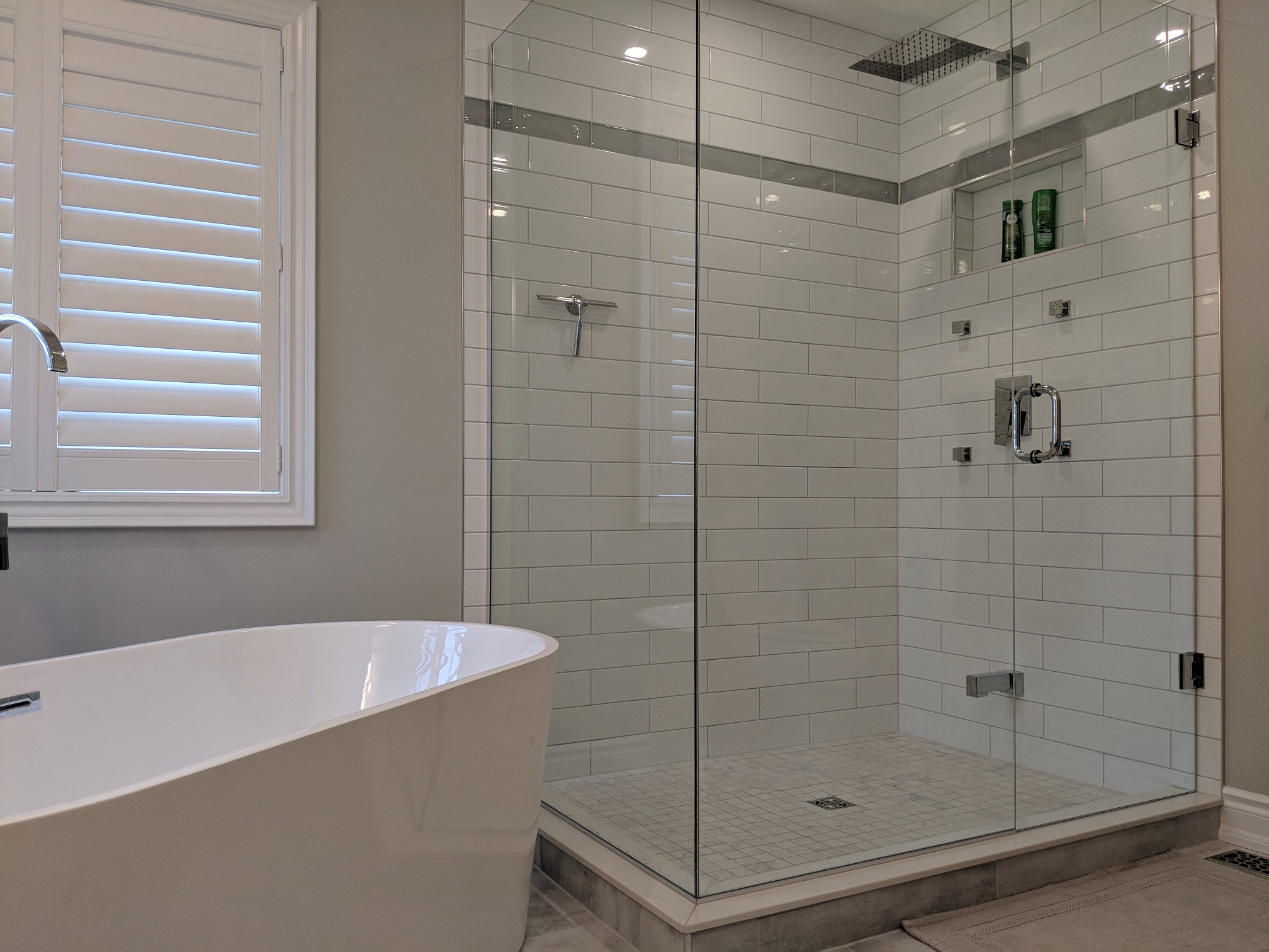 Maker:0x4c,Date:2017-10-15,Ver:4,Lens:Kan03,Act:Lar01,E-Y